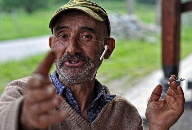 Un șomer a bătut recordul lui Crin la stat degeaba și spune că vrea și el președinte!