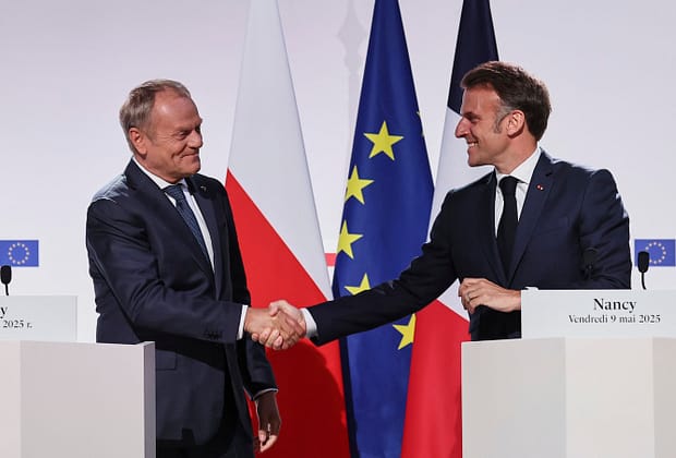 Polonia caută sprijin militar suplimentar față de cel oferit de SUA. Tratat de colaborare aprofundată cu Franța