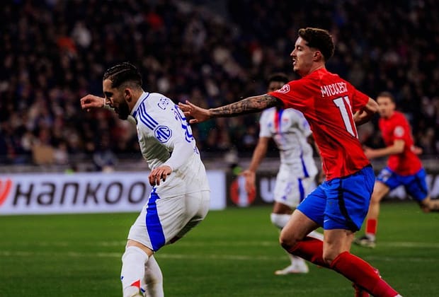 Coșmarul FCSB-ului, la PSG? Portița este lăsată deschisă: „Mă cunosc bine cu vestiarul”