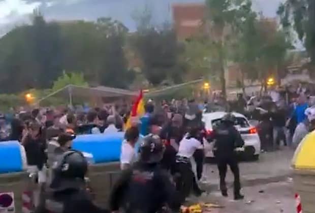 Scene șocante, înainte de Espanyol