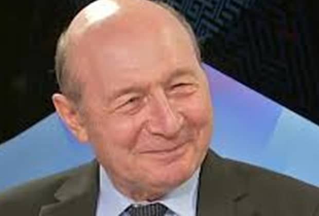 Traian Băsescu: „PNL și PSD trebuie să se reformeze / Un guvern minoritar nu este o soluție într-o situație de criză”