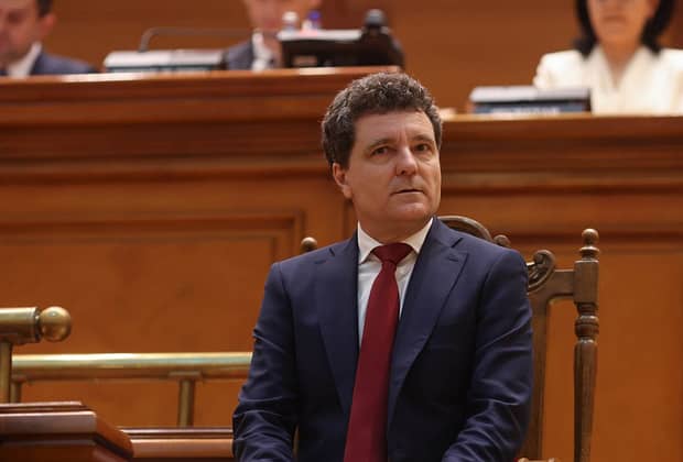 Nicușor Dan anunță când va avea loc prima rundă de discuții cu partidele parlamentare pentru formarea noului Guvern