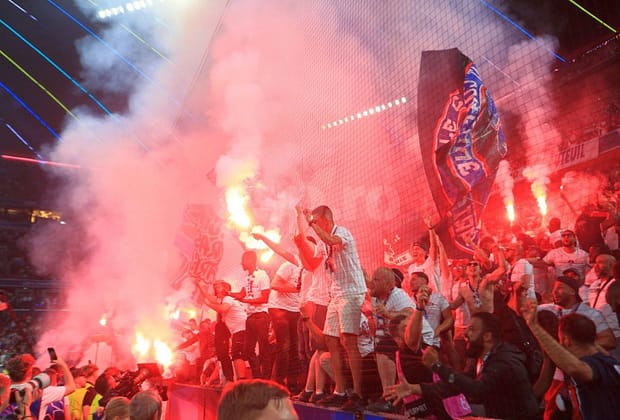 Imaginile pe care UEFA le-ar fi vrut interzise nu s-au văzut la TV! Ce s-a întâmplat la PSG