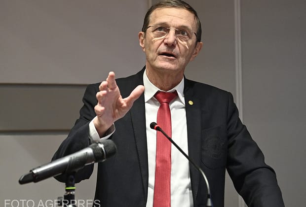 Cum s-a creștinat poporul român față de celelalte popoare. Ioan-Aurel Pop, detalii despre „blestemul“ care a menținut creștinătatea la nord de Dunăre