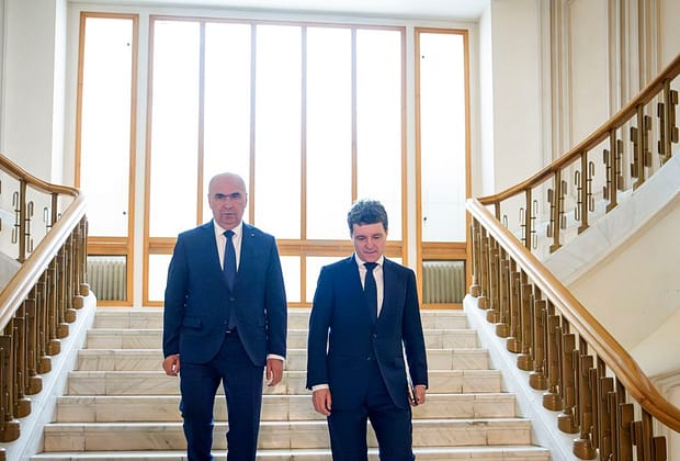 Nicușor Dan îl va desemna premier pe Ilie Bolojan săptămâna aceasta. Cei doi au negociat duminică seară SURSE