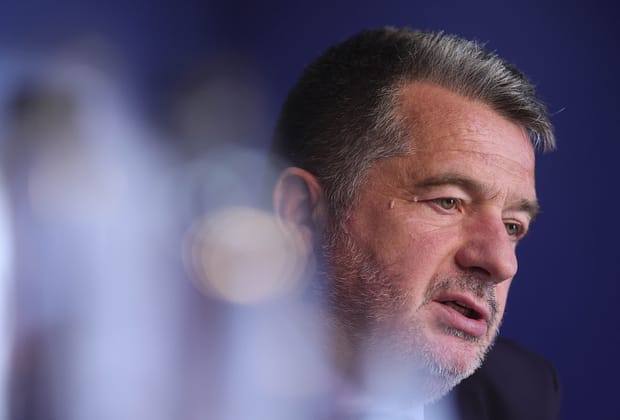 Directorul CFR, salariu: Nu sunt sărac. Ce înseamnă angajat al statului? Trebuie să mor de foame?
