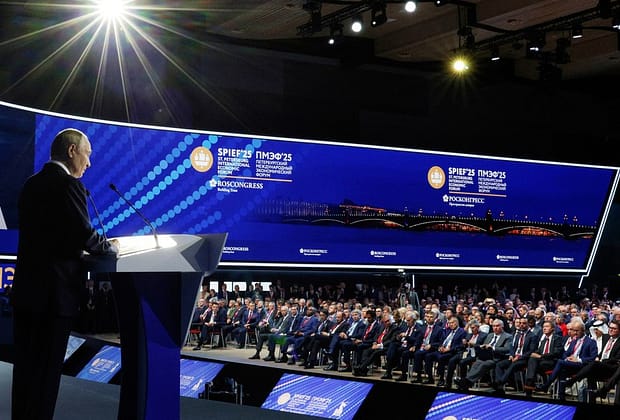 Putin spune în ce condiții s-ar întâlni cu Zelenski. Răspunsul dat de liderul de la Kremlin privind atacul asupra Kievului