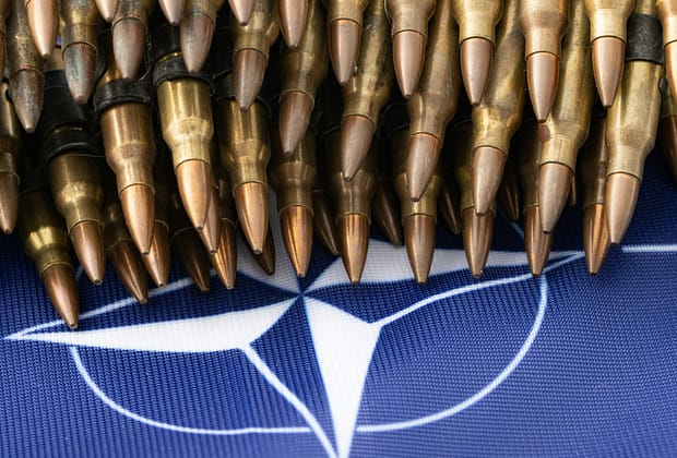 5% pentru Apărare până în 2035. Acord între ţările NATO înainte de summit-ul de la Haga. Un singur aliat a obiectat