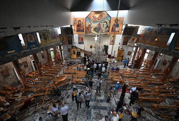 Carnagiu în Siria, după un atentat sinucigaş comis într-o biserică din Damasc