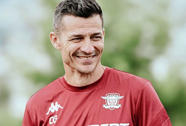 Constantin Gâlcă a reacționat, după ce i-a scos din sărite pe fanii Rapidului: „Am făcut aluzie la mine, la culoarea mea”