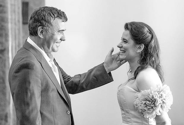 Kira Hagi, sosire regală la nuntă! Fiica „Regelui” pășește spre altar dintr-o mașină unică în lume