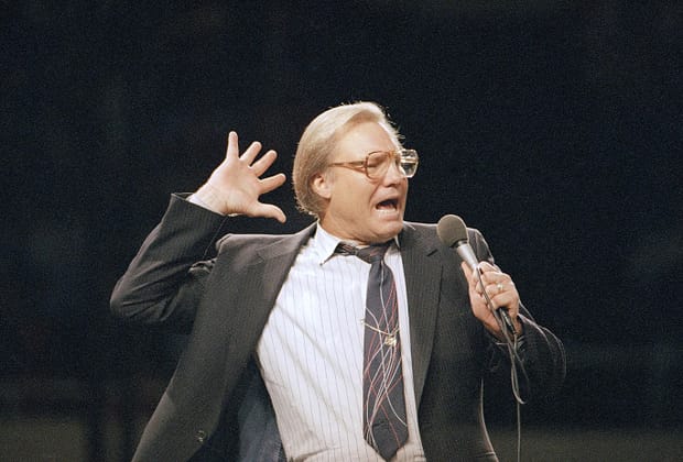 Un predicator penticostal celebru a murit la 90 de ani. Cariera i-a fost distrusă de scandaluri sexuale