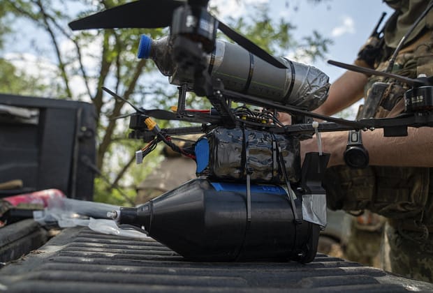 Germania, livrări din umbră pentru Ucraina: 500 de drone Antonov-196 cu rază de acțiune de 1.200 de kilometri