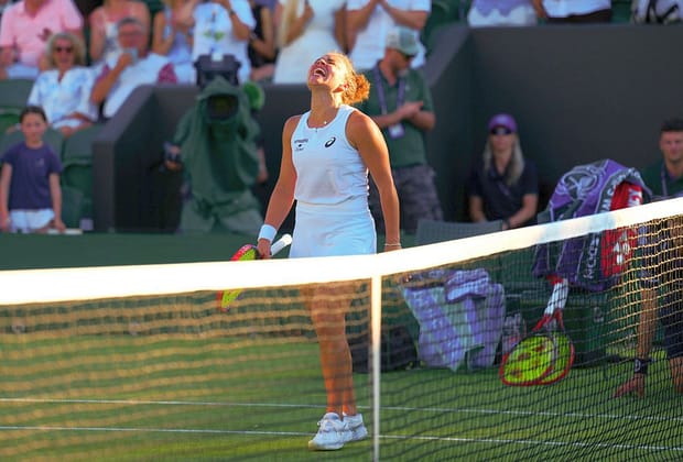 O nouă surpriză imensă la Wimbledon: a fost eliminată de noua senzație a competiției