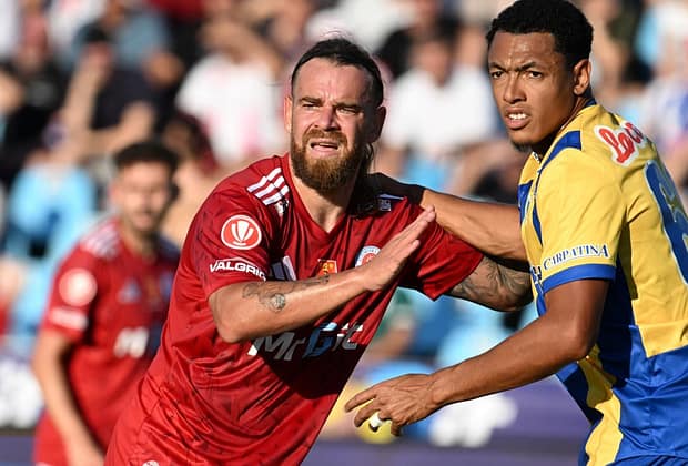 Oțelul Galați -0, ACUM. Cele două echipe se întrec în ratări uriașe