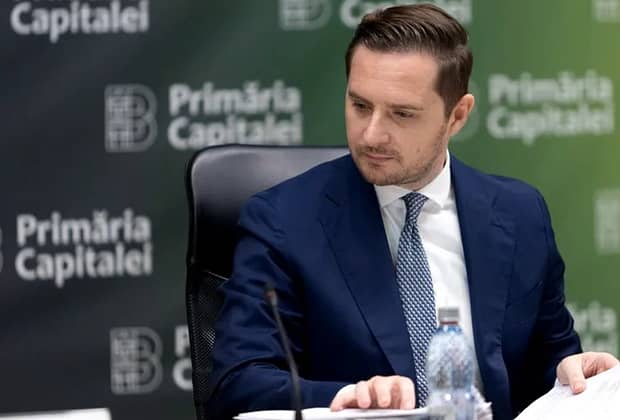 Bujduveanu taie din privilegii la Primăria Capitalei: 1 milion de euro economisiți după scăderea salariilor generoase. Urmează concedieri masive la Poliția locală