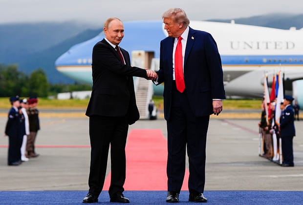 Condiția pusă de Putin lui Trump în schimbul înghețării frontului. Cele două regiuni din care Ucraina ar trebui să se retragă
