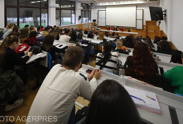 DOCUMENT Câți studenți străini vin la universități din România și ce studiază. Țările cu cei mai mulți studenți