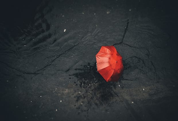 Se răcește semnificativ: Doar 21 de grade, maxima zilei de marți în București/ COD ROȘU de fenomene severe imediate în această seară, în următoarele ore