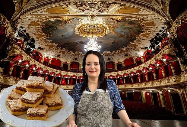 Jamila, decorată cu Steaua României, că a salvat cu rețetele ei mii de neveste de bătaie