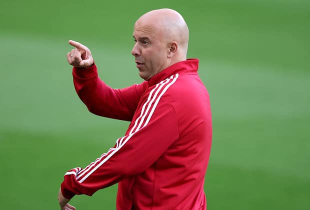 Fostul portar al lui Liverpool îl pune-n gardă pe Arne Slot: „Cu tot respectul, nu a mai trecut prin așa ceva”