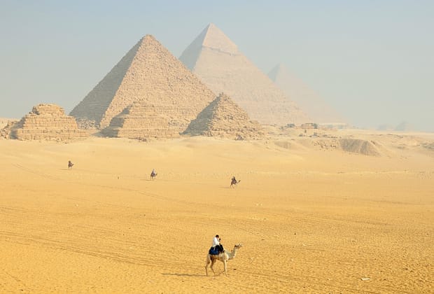 Tu știi care e cea mai înaltă clădire construită vreodată de om, după Piramide? 9 din 10 oameni răspund greșit