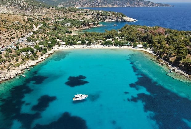 Pericolul mortal de pe una dintre cele mai populare plaje din Thassos. „Ucigașii tăcuți” care te trag în larg