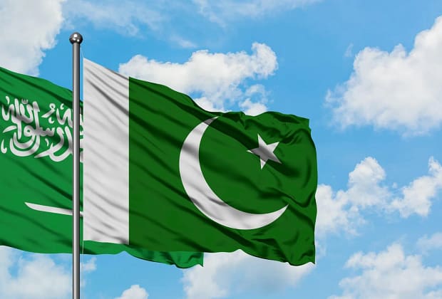 Pakistanul îşi extinde umbrela nucleară asupra Arabiei Saudite