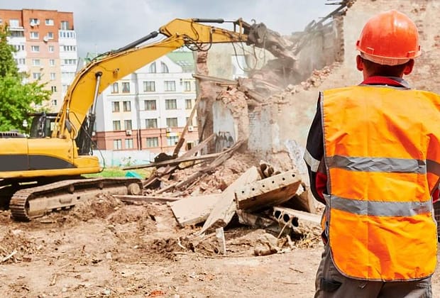 Bolojan nu se joacă. Pachetul trei de măsuri fiscale prevede demolarea Ploieștiului