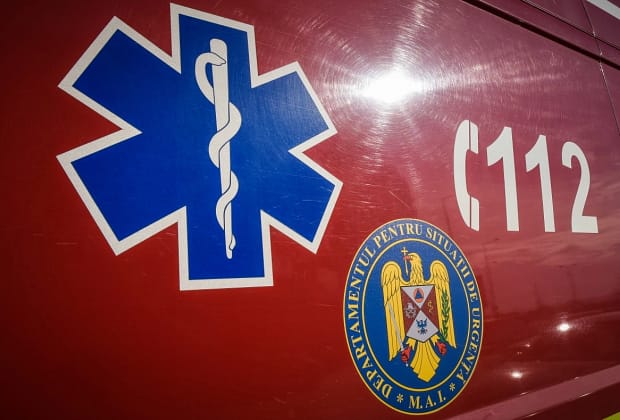 Accident pe un drum județean din Sibiu: persoană resuscitată