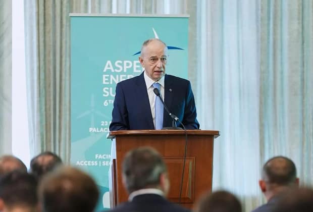 Filatov, posibil consilier al lui Nicușor Dan, apare pe site-ul BEC ca reprezentant al partidului care l-a sprijinit pe Geoană