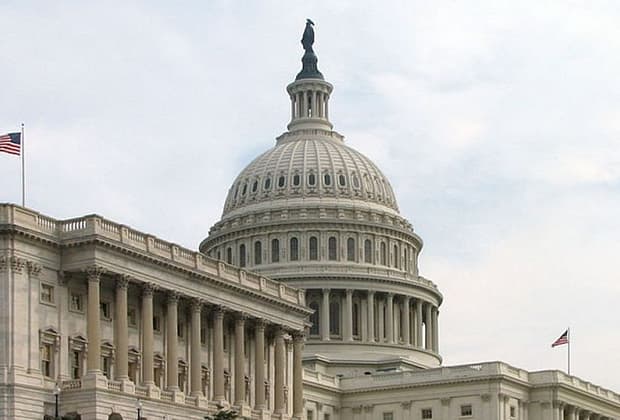 Criza continuă în SUA: Senatul eșuează pentru a cincea oară să pună capăt blocajului guvernamental
