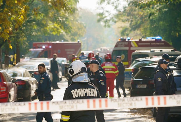 Explozia din Rahova: „Nu sunt indicii că evenimentul a fost generat de material exploziv. Cauzele deflagraţiei nu au fost încă stabilite” – insistă procurorii