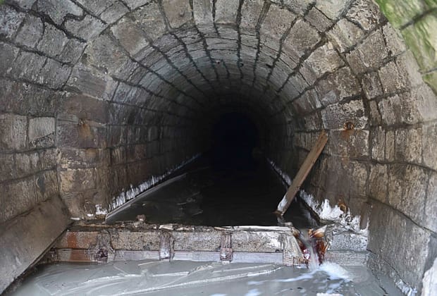 Conducerea Salrom a fost demisă. Ministrul Economiei spune că „bătaia de joc s-a încheiat” și anunță acțiuni în instanță