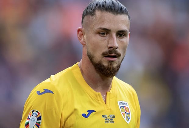 Tottenham îl condiționează pe Mircea Lucescu! Scenariul în care Radu Drăgușin ar putea reveni la națională