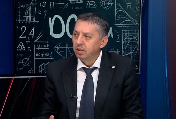 Ministrul Educației cere raportarea profesorilor care promovează „pseudoștiința”. Sindicatele protestează