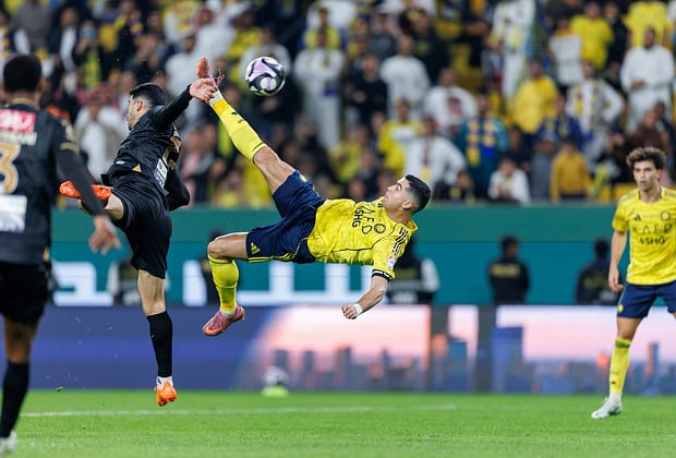 Ca în meciul cu Juventus! Gol MAGNIFIC din foarfecă a lui Cristiano Ronaldo la ultima fază!