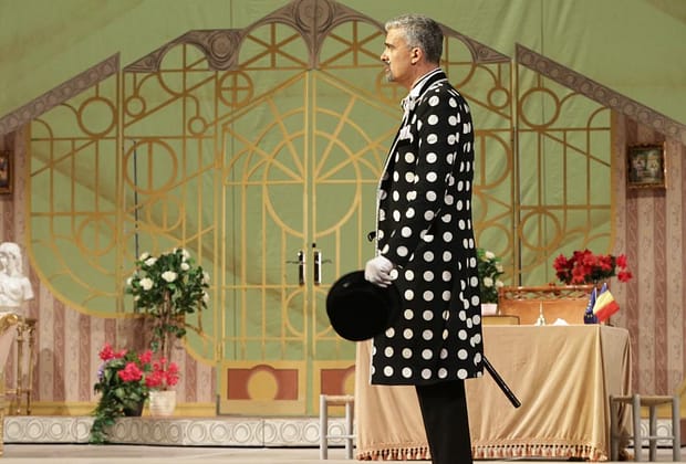 Ce ar spune Caragiale dacă s-ar uita la scena politică de astăzi? Recenzie: O scrisoare pierdută în Regia lui Toma Enache