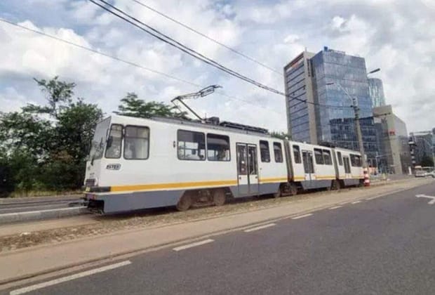 Tramvaiul 5 revine din decembrie. Mii de corporatişti abia aşteaptă să meargă acasă după 8 ani
