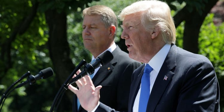 Cât de afectate vor fi România și UE de taxele lui Trump. Soluțiile Bruxelles-ului, explicate de un expert în politici comerciale europene
