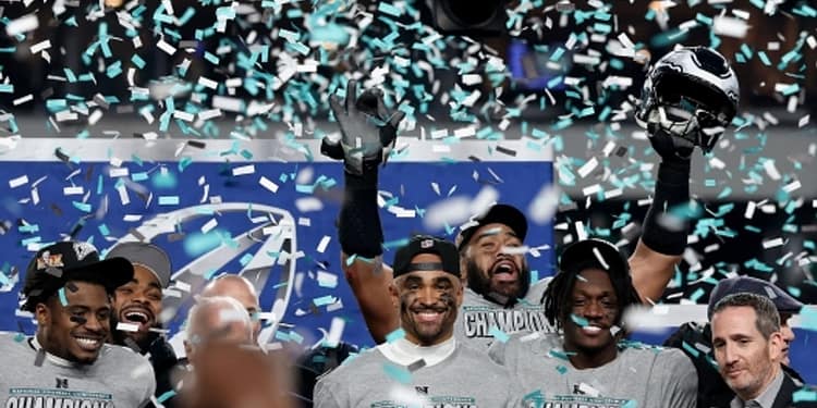 Super Bowl: Philadelphia Eagles a zdrobit-o pe Kansas City Chiefs. Trump a scris istorie