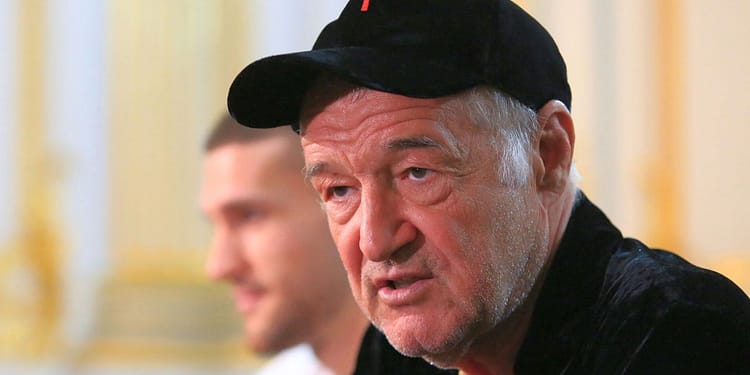 „Blat” în Superliga, Gigi Becali a dezvăluit aranjamentul din culise: „M-a sunat și m-a rugat: «Zi că îl vrei, ca să îl ia Șucu». Am zis să-i ajut”