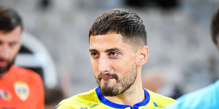 Ofertă de la FCSB pentru Gicu Grozav!