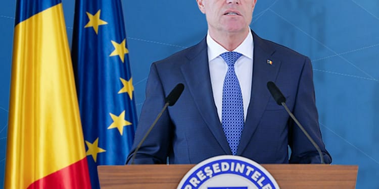 Iohannis nu își dă demisia: „Românii mi-au dat votul să fac lucrurile ca la carte și cartea este Constituția”