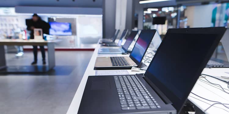 Cât ne mai putem aștepta să țină un laptop azi? Câteva semne că e pe cale să cedeze și ce e de făcut