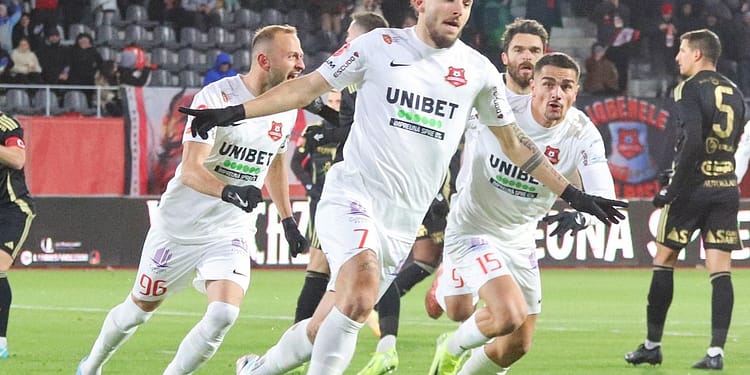 „FCSB îl regretă?” Fostul jucător al Stelei, avertisment pentru vedeta lui FC Hermannstadt: „Poate e mai bine să mai stea”