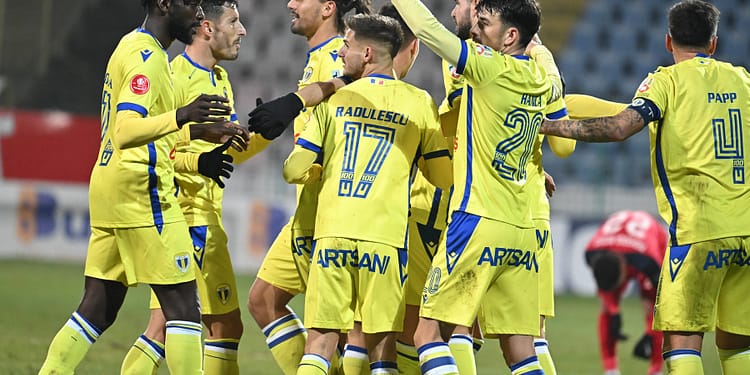SuperLiga – play-out: Petrolul Ploieşti se impune în fața Sepsi OSK cu 2-1