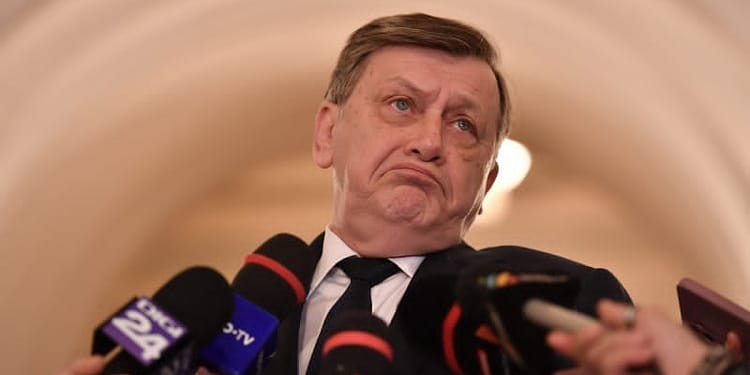 Crin Antonescu, derapaj despre Victor Ponta. Ce a putut spune, în direct