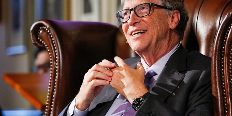 Avertismentul lui Bill Gates: AI va distruge toate locurile de muncă, cu trei excepții