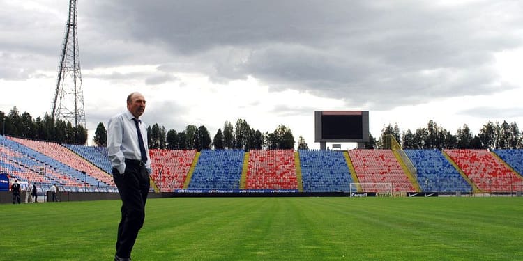 Starul Stelei trăiește acum într-un anonimat total. Unde s-a stabilit fotbalistul care încânta Europa